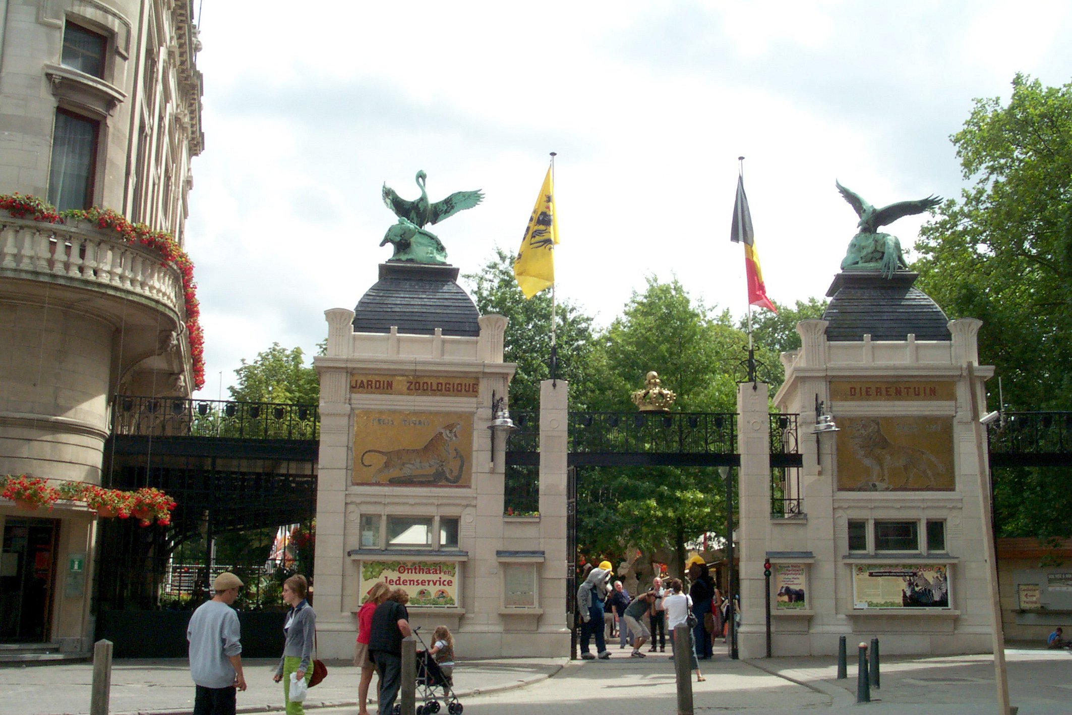 zoo